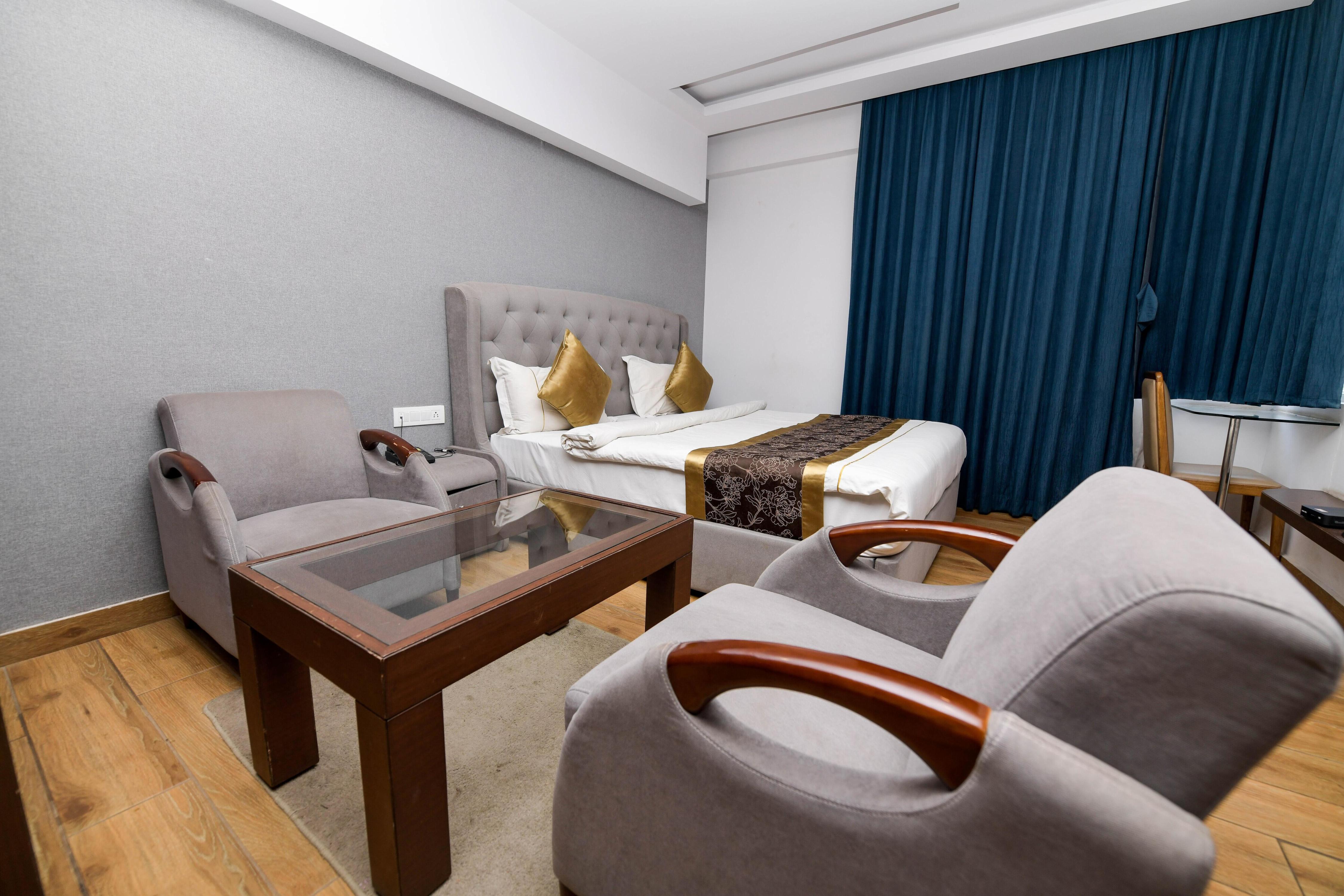 Silver Oak Hotel - Mysore - Tap to explore photos