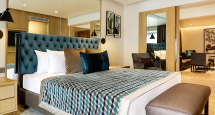 Lemon Tree Hotel, Viman Nagar, Pune Room Type - Executive Suite