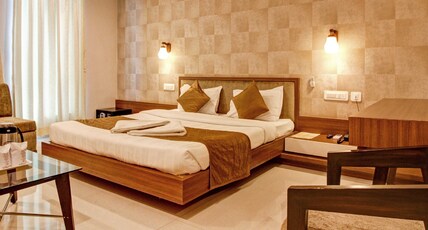 HOTEL DARSHAN INN Room Type - Deluxe Ac Room