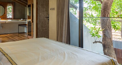 The Postcard Hotel Mandalay Hall Kochi Room Type - Gallery 5