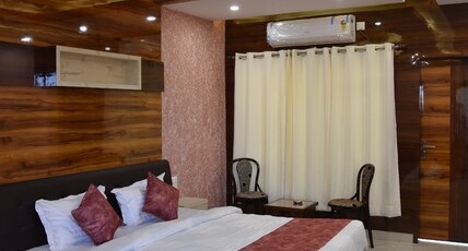 Hotel Pushpanjali Room Type - Deluxe AC Room