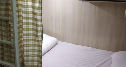 Abuzz Hostel, Mahape Room Type - Male Lower Dormitory