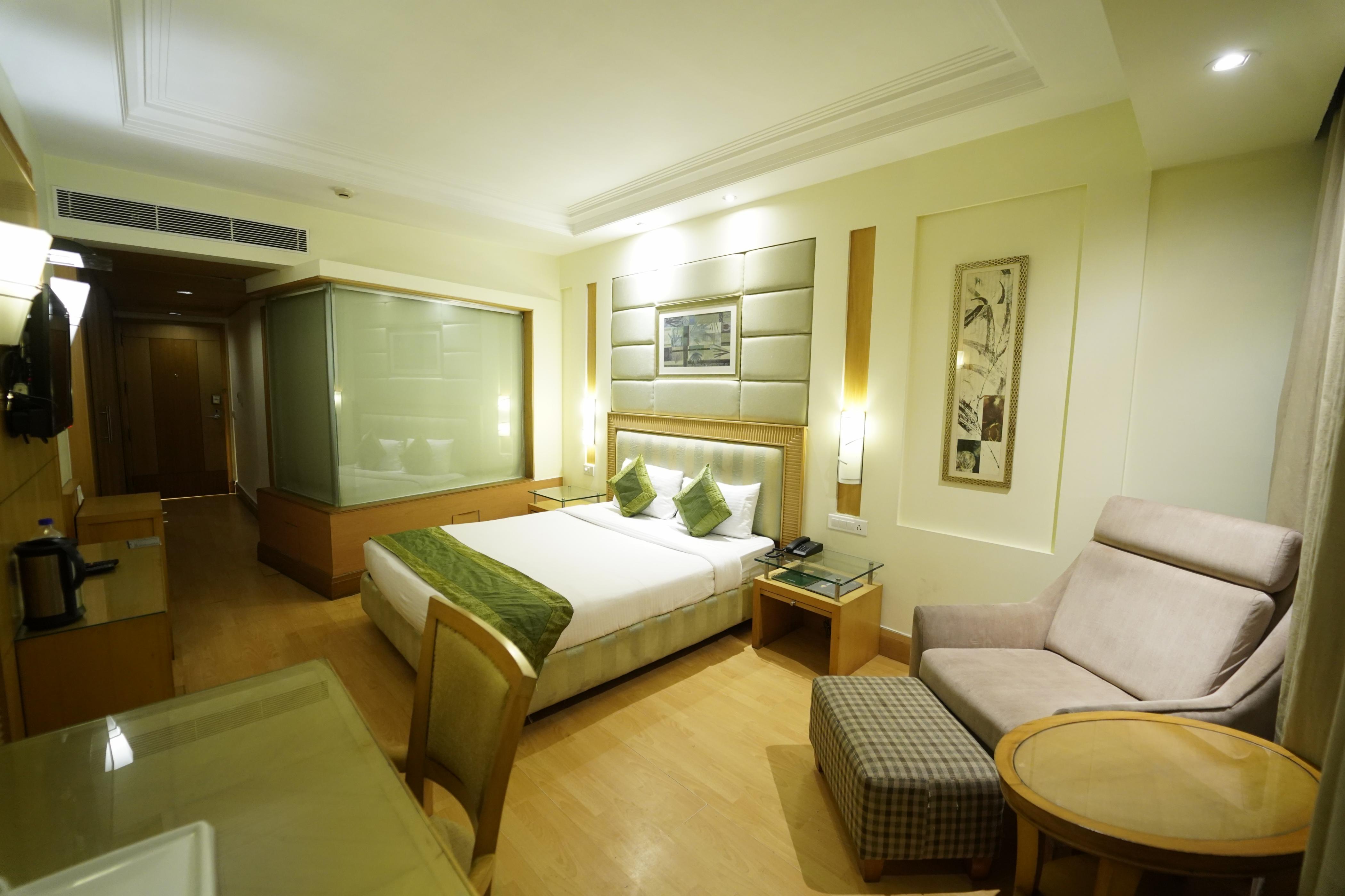 Hotel Western Court Chandigarh Room Type - Grand Deluxe Room