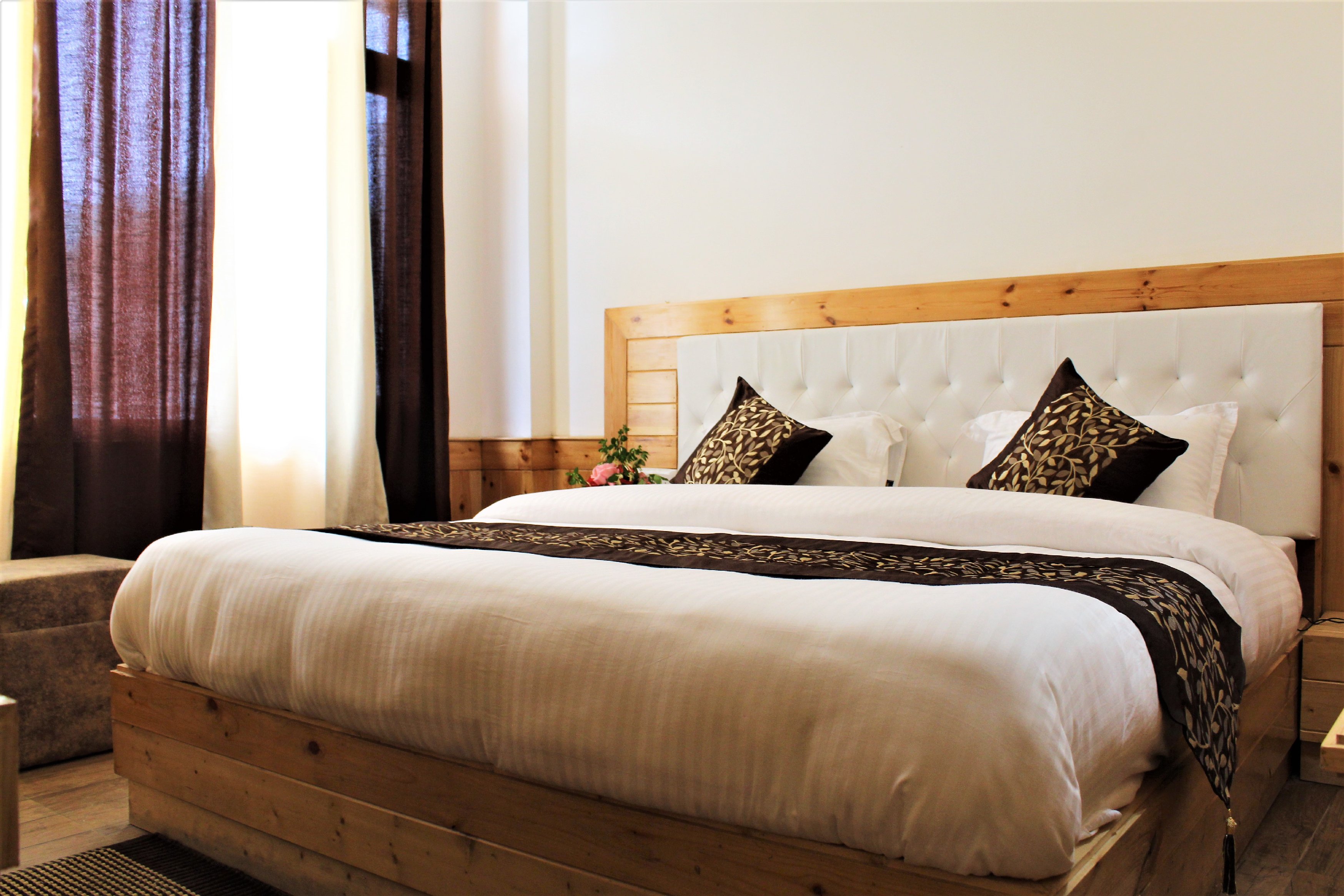 The Elena - Tap to explore photos