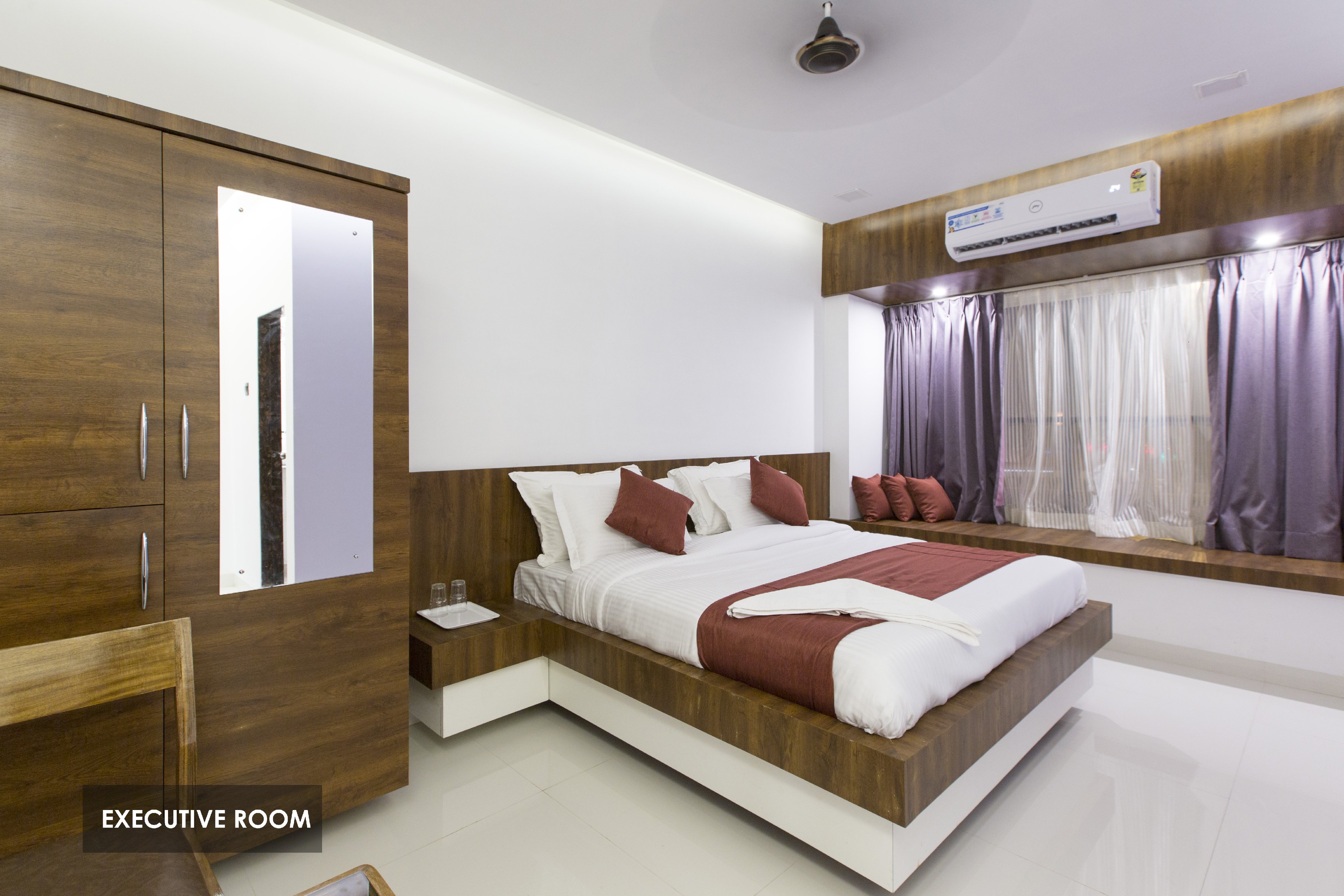 Sunrise Residency Room Type - Executive room