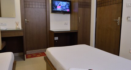 HOTEL AFRIDI INTERNATIONAL Room Type - Executive Room