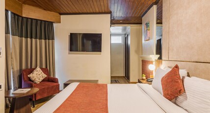 Udaan Nirvana Resort & Spa, Darjeeling ( Mall Road ) Room Type - Cottage Lawn View Room