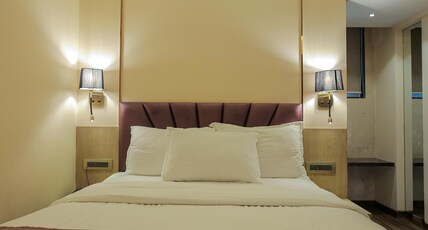 Vishal Hall Room Type - Premier Room
