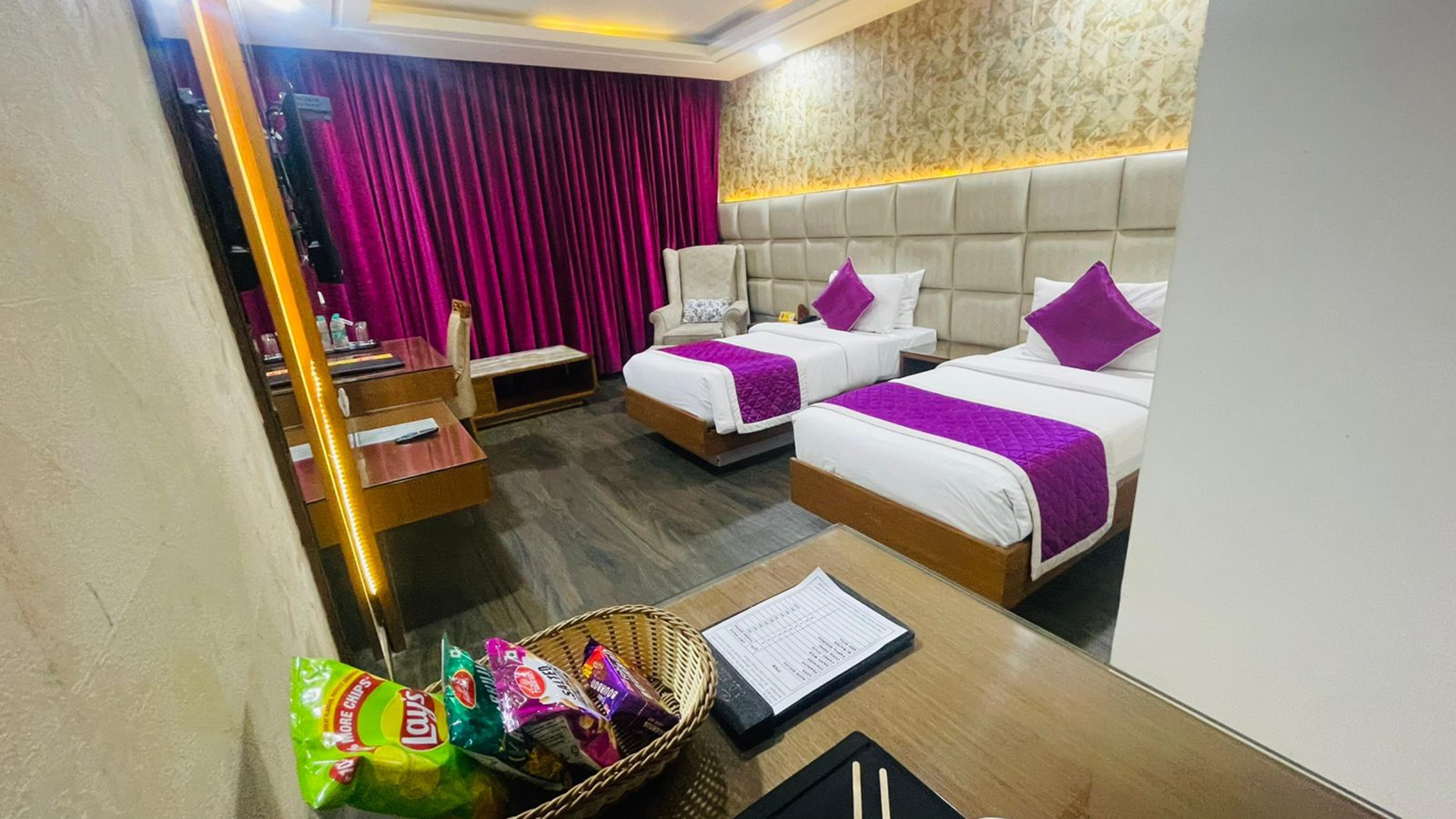 JD Heavens Room Type - Twin Bed