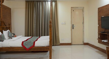 ORCHHA CLUB AND RESORT Room Type - Executive Deluxe Room