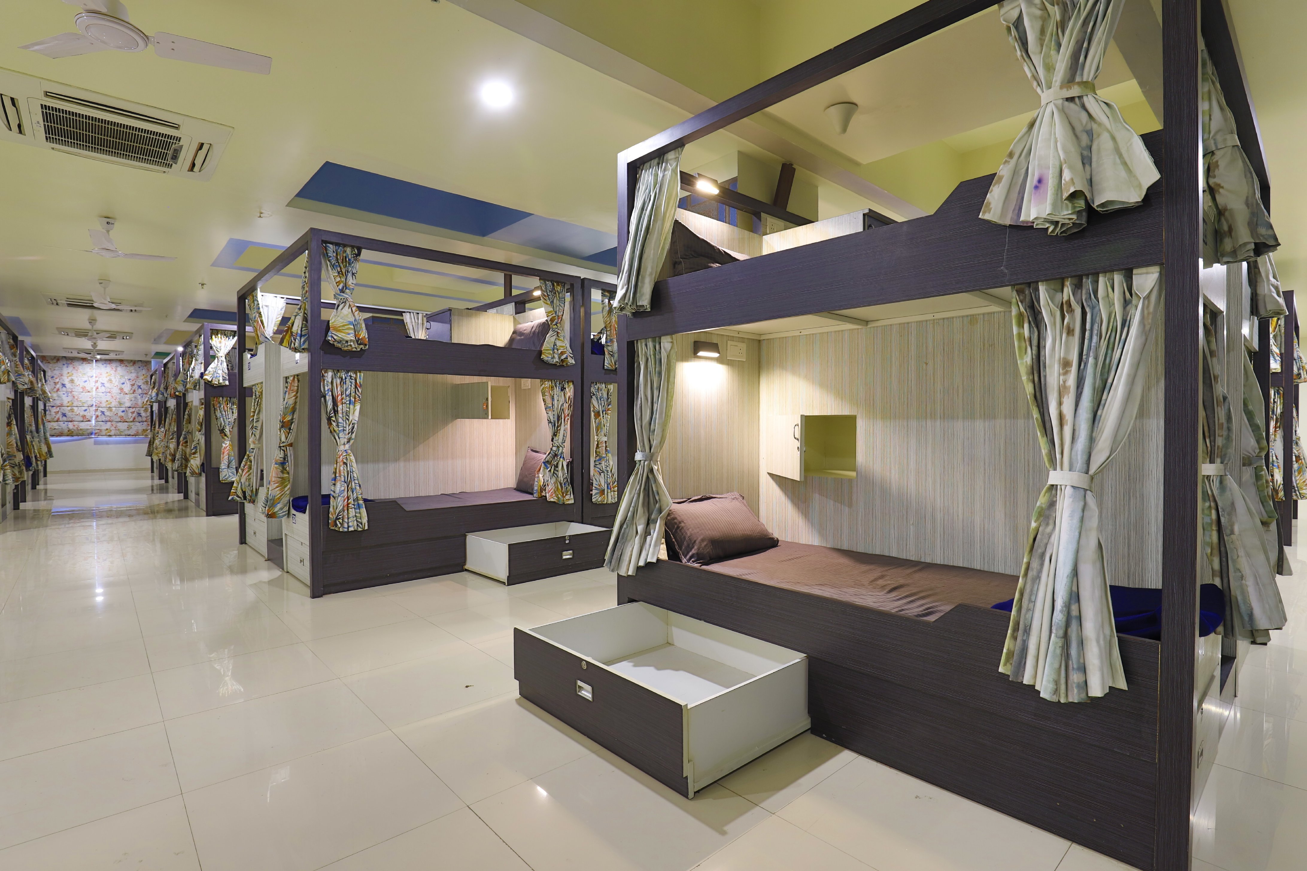 In & Out Dormitory - Tap to explore photos