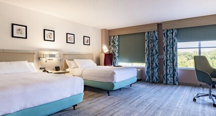 Hilton Garden Inn Albany Room Type - 2 QN ACC RM ROLLIN SHWR
