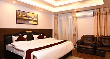 Greatwall International Hotel Room Type - Superior King Room