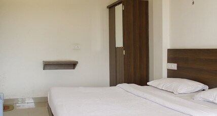 Mandu Sarai Room Type - Deluxe Room