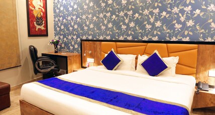 Hotel Runway Inn Room Type - Maharaja Suite Room