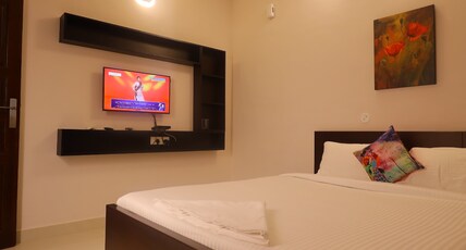 KFOUR APARTMENT & HOTELS PRIVATE LIMITED Room Type - Junior Suite
