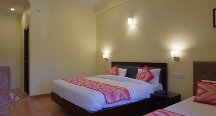Hotel Vista, Bhowali, Nainital - Vegetarian Room Type - Gold Room (Triple Bed)