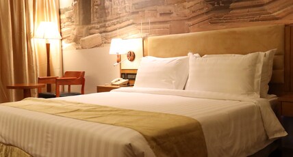 Regenta Central RS Chennai SIPCOT OMR Room Type - Deluxe Room