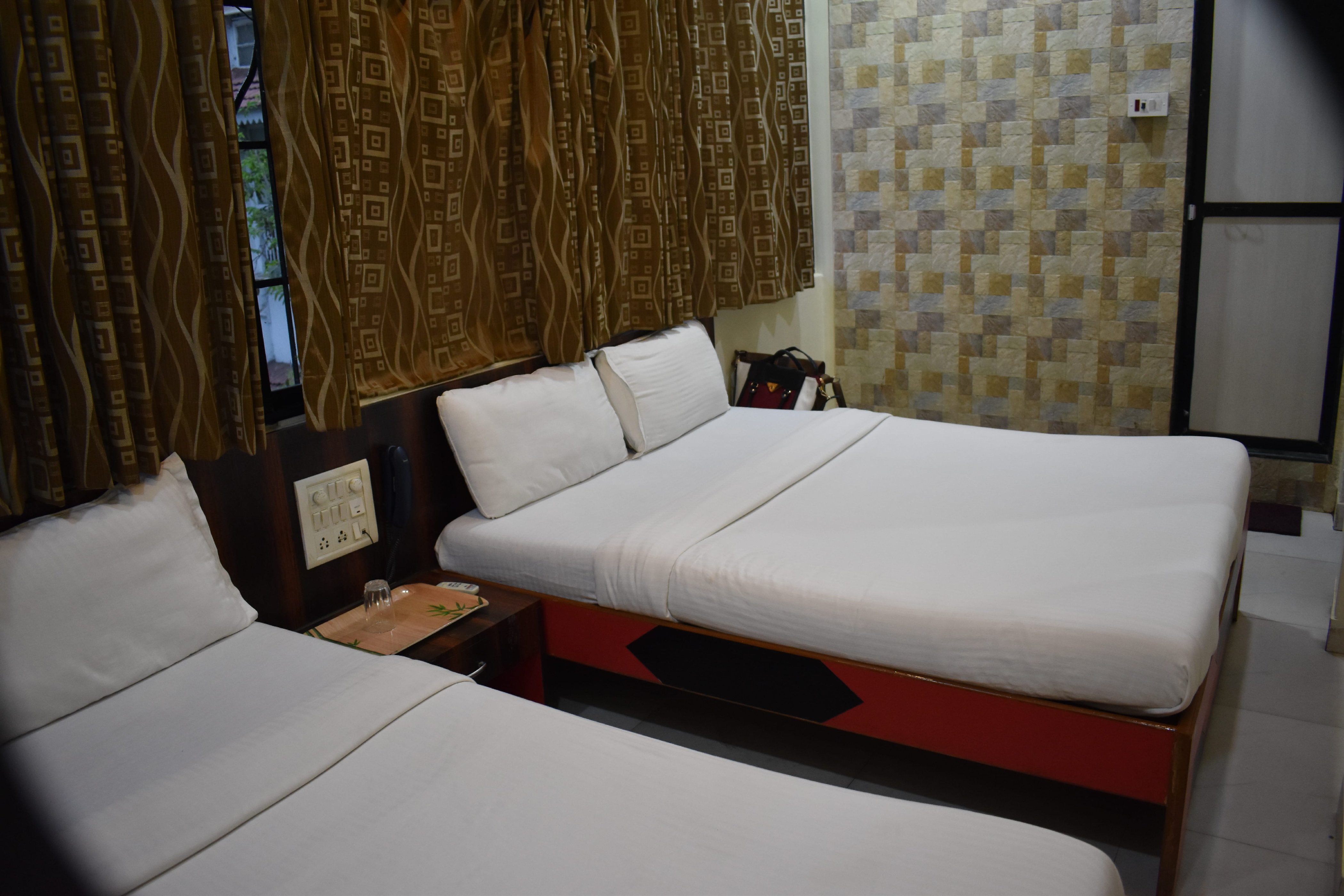 Hotel Sea View Room Type - Family Ac Room (2 Double Bed)