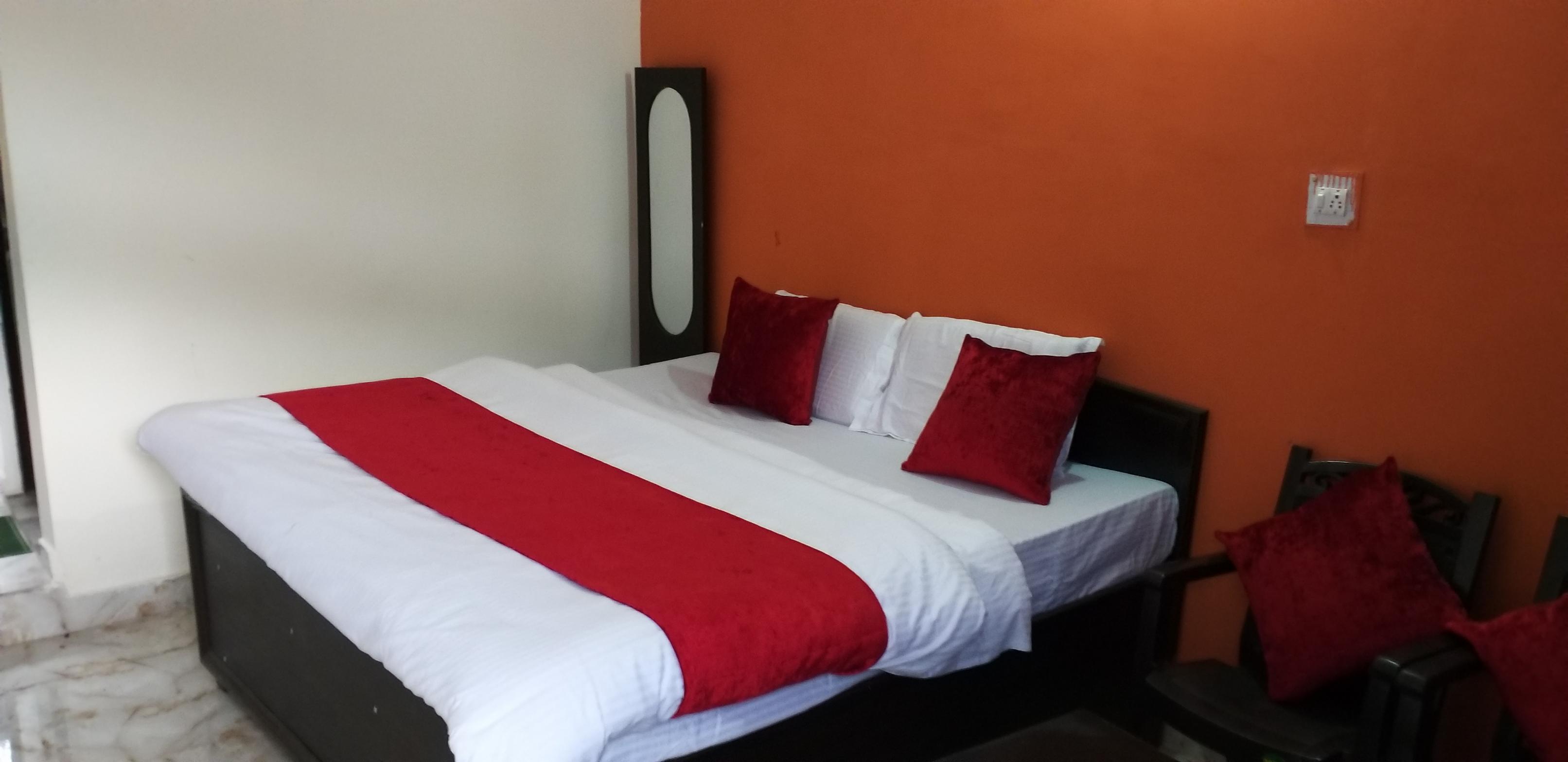 Hotel Ashiyana barkotb - Tap to explore photos