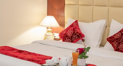 Hotel Red K Velvet Room Type - Classic Room Hotel Red K Velvet Room Type - Classic Room
