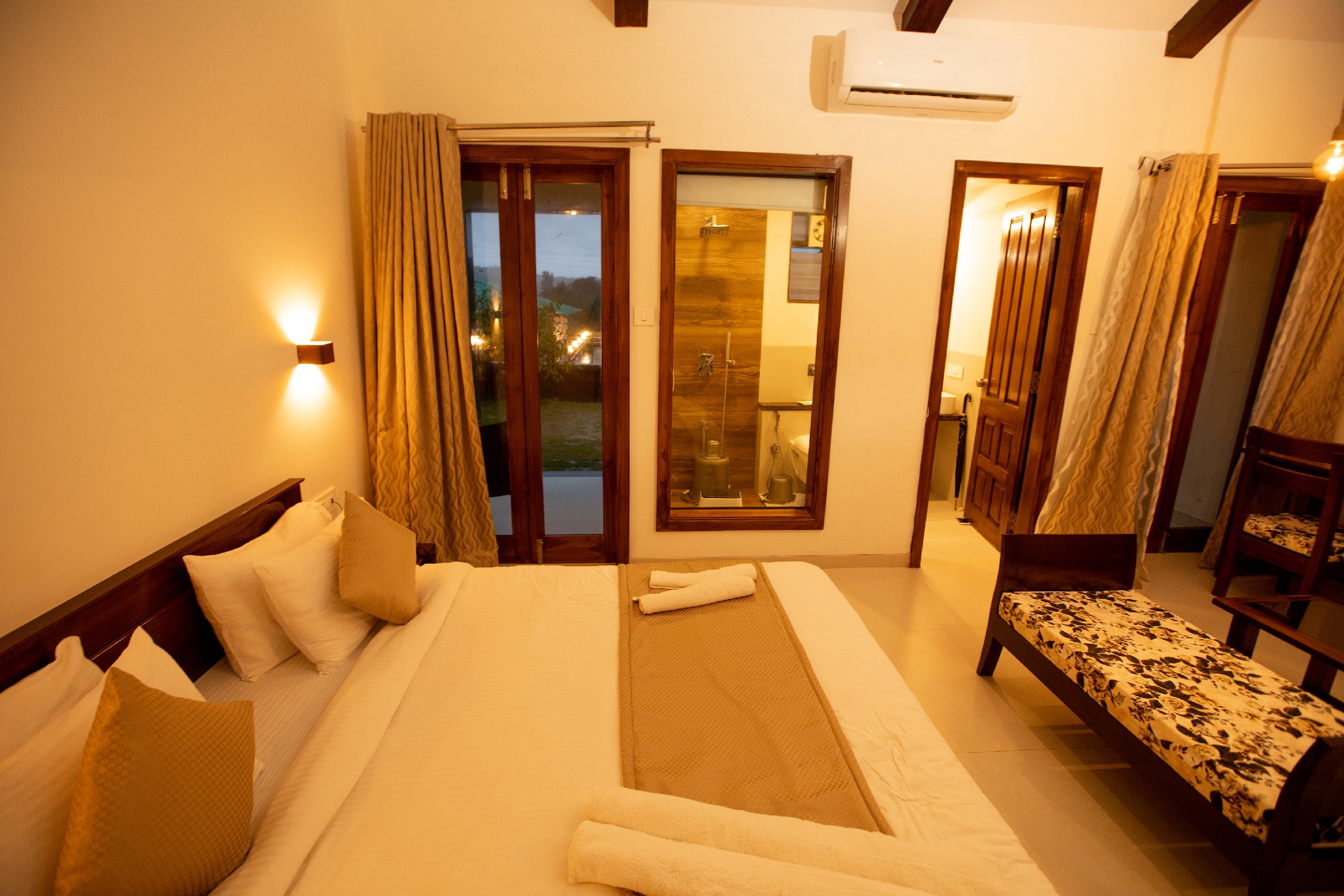 La Serene Resort & Spa Room Type - SUPERIOR QUEEN ROOM