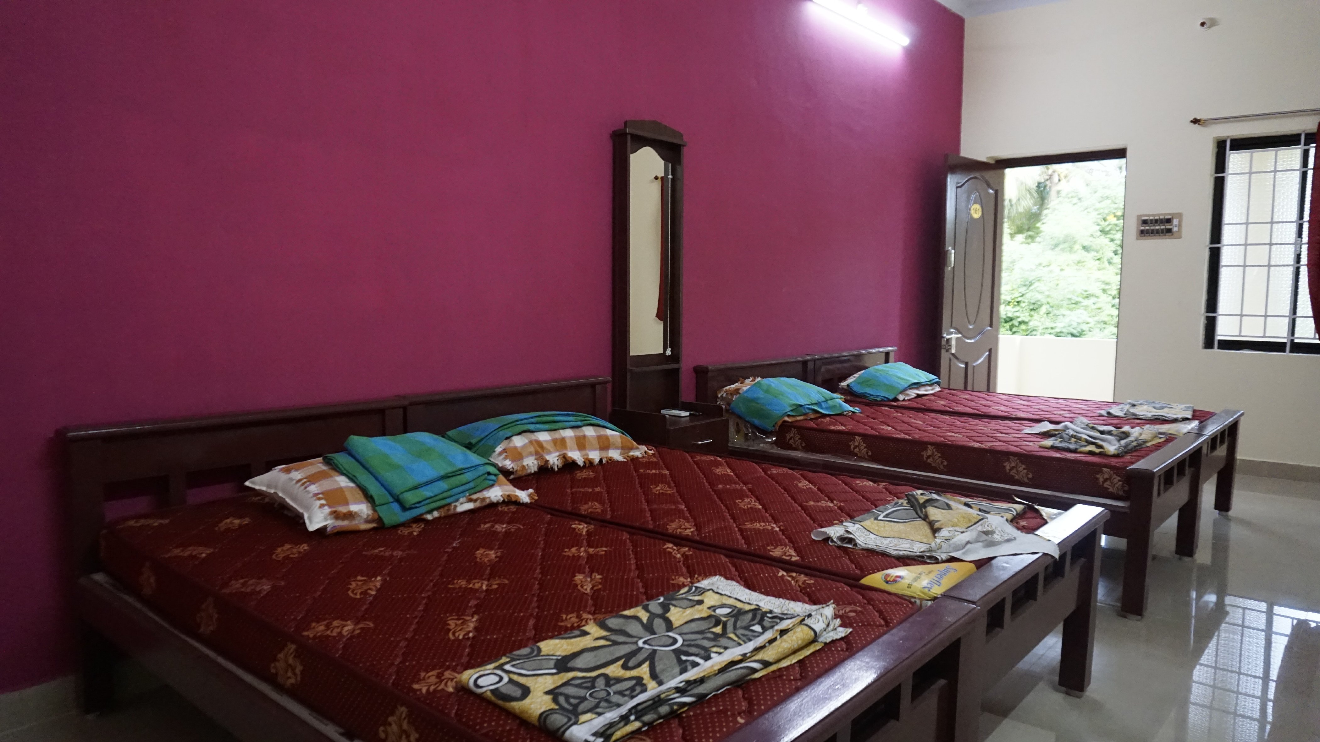 SRIRAM GUEST HOUSE - Tap to explore photos