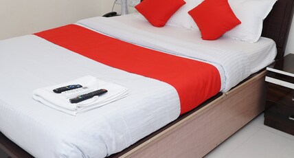 Hotel Vishwa Room Type - Standard (2X)