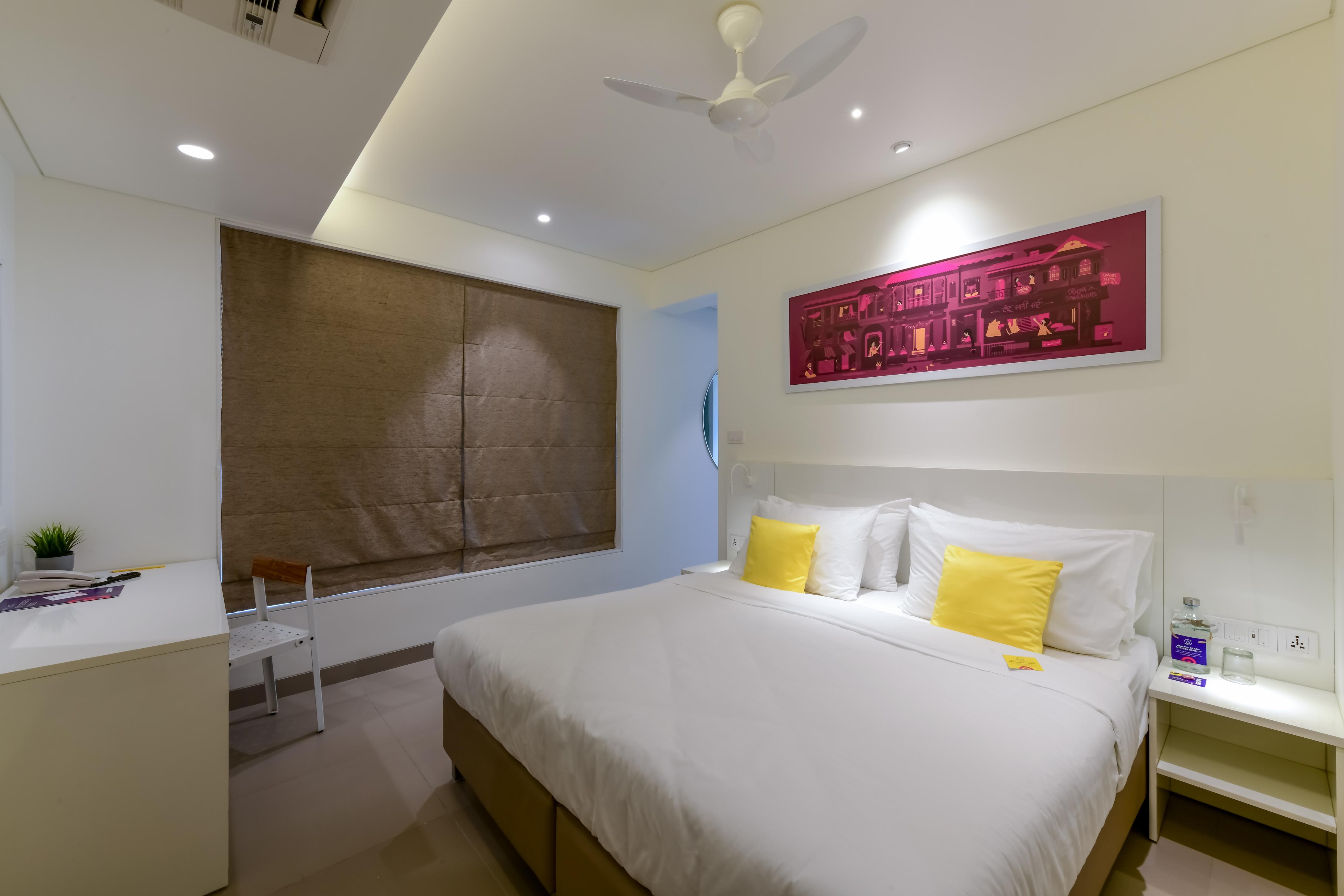 Centro Room Type - Superior Room With One King Bed