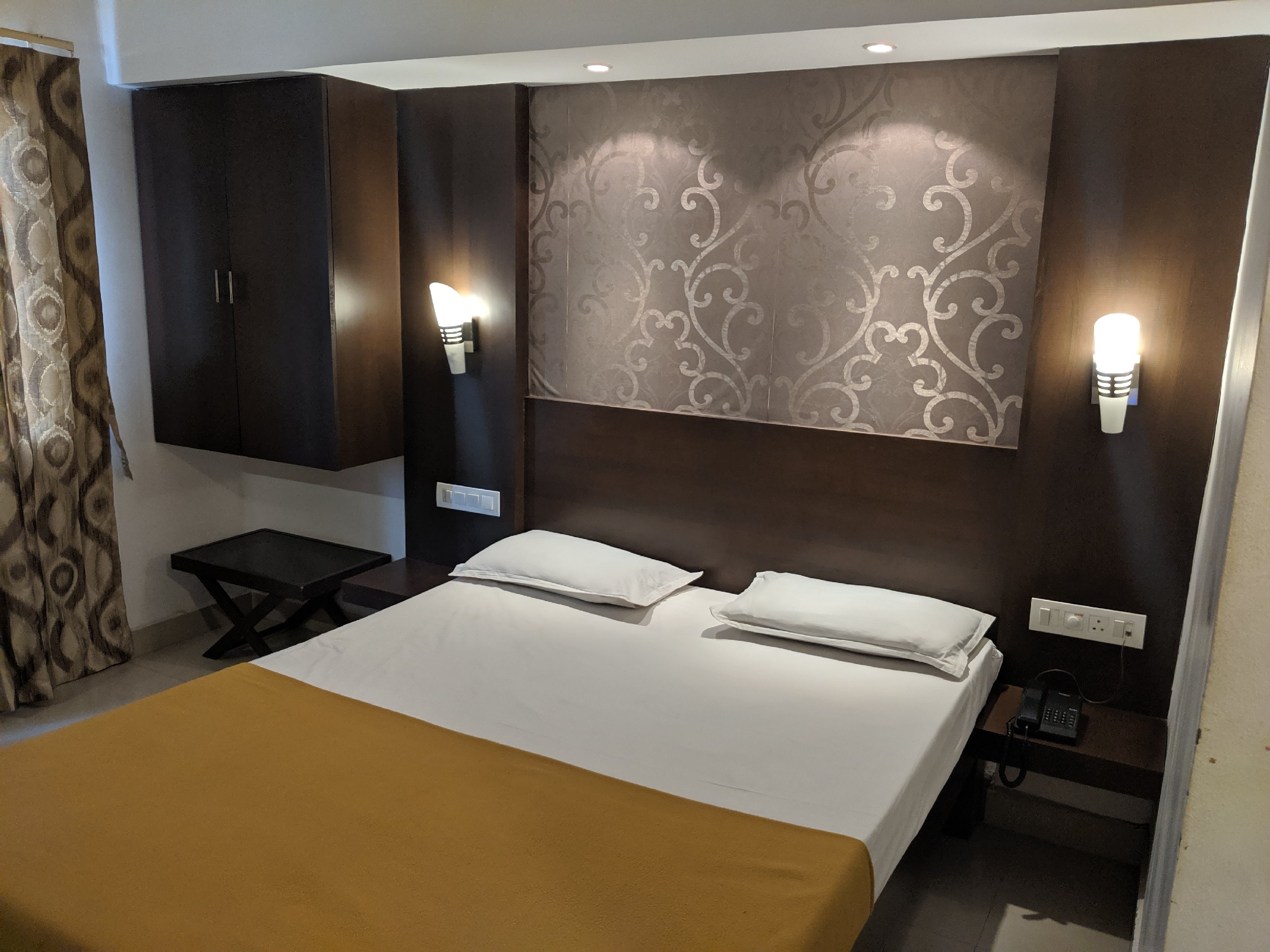 Aashraya Hotel - Tap to explore photos