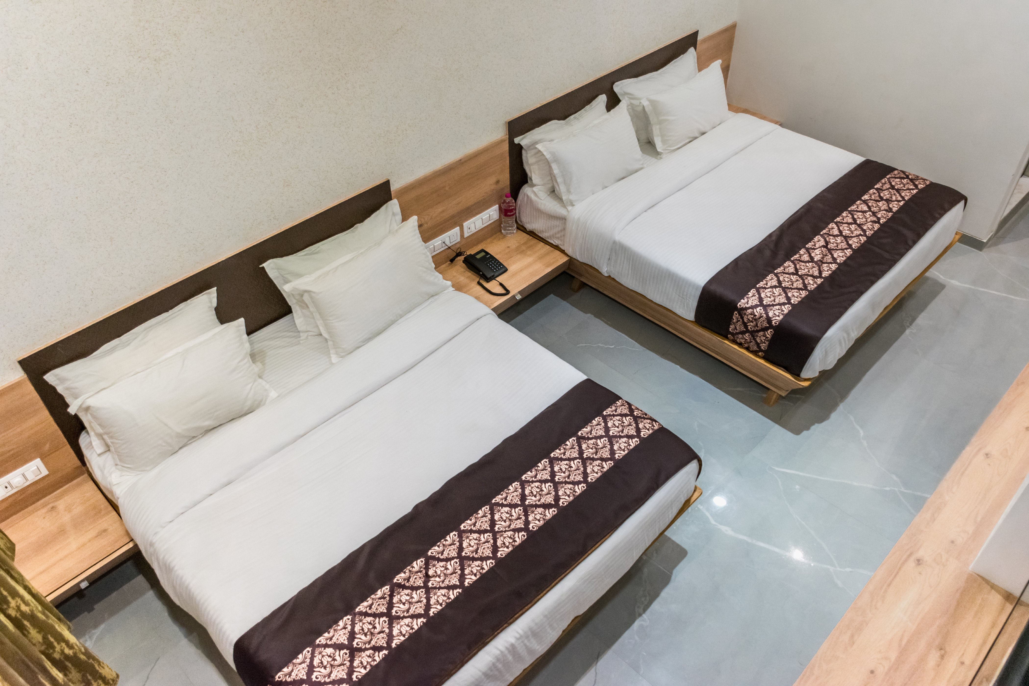 Meridian Hotel & Banquet Room Type - EXECUTIVE ROOM