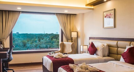 KPM Tripenta Hotel Room Type - Deluxe Twin