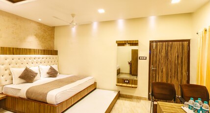 Hari Niwas - A Boutique Garden Resort Room Type - Family AC Room (4 pax)