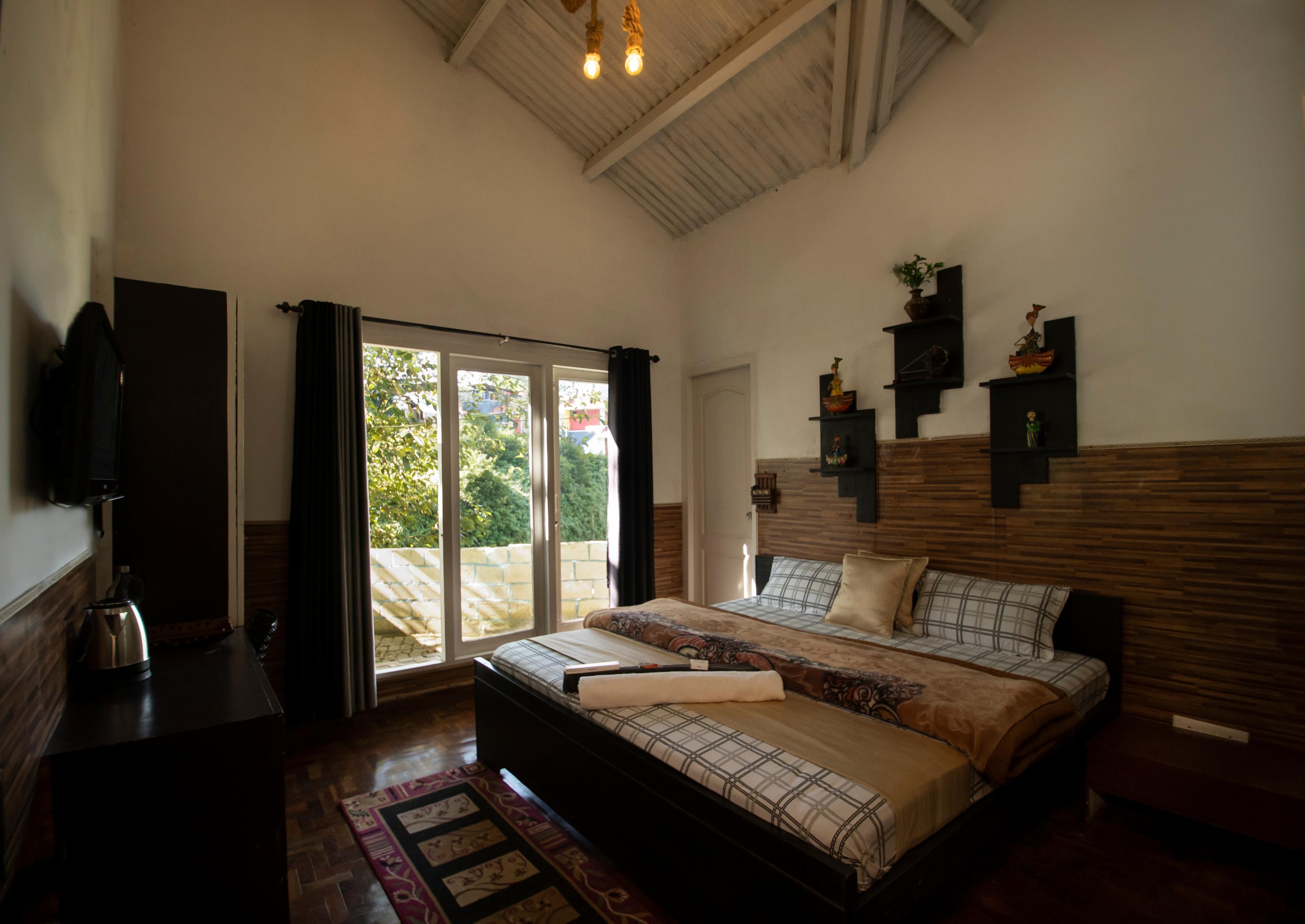 Green Casa Room Type - DELUXE DOUBLE BED