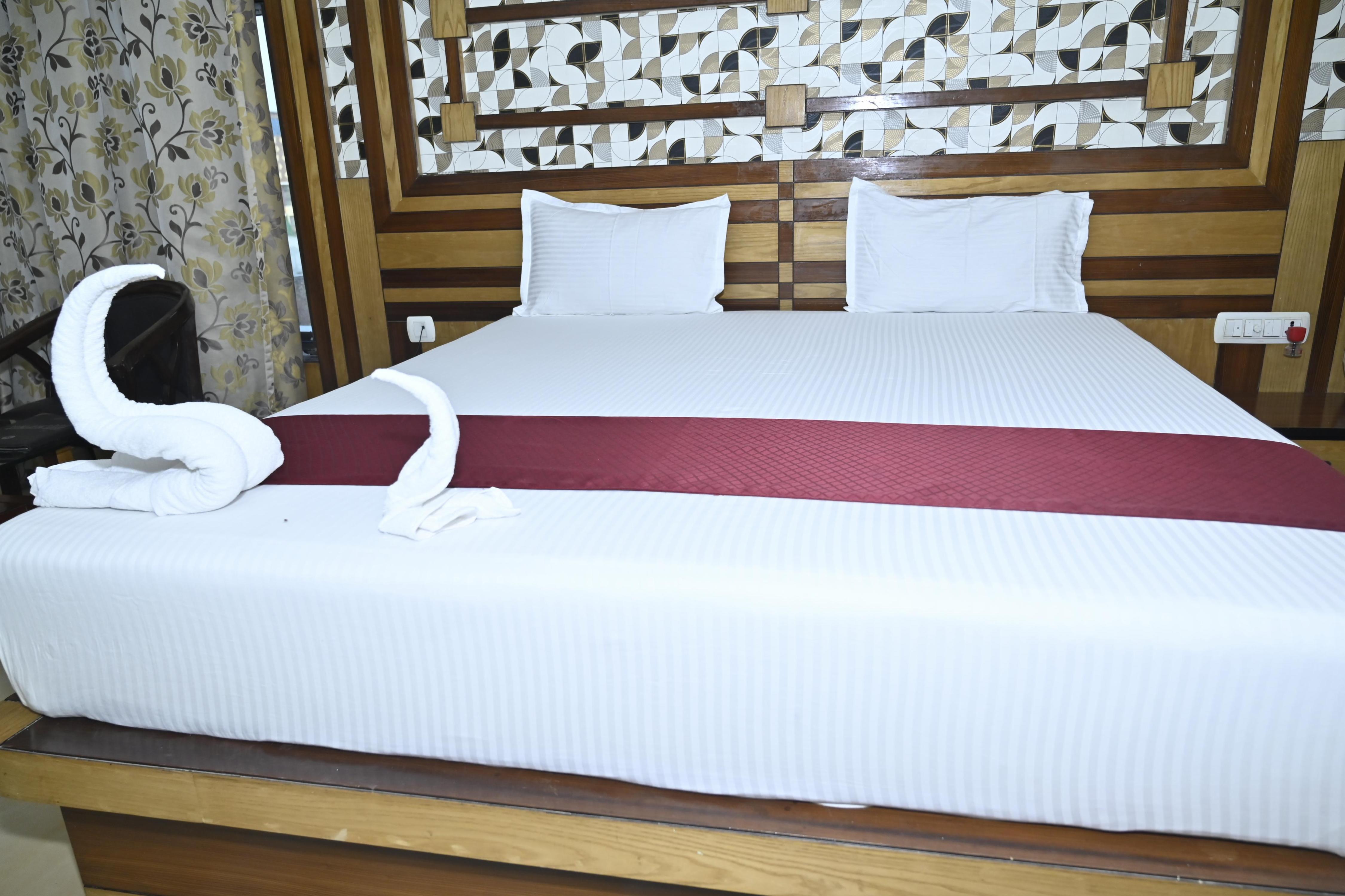 Hotel Shree International Inn Room Type - Family Suite