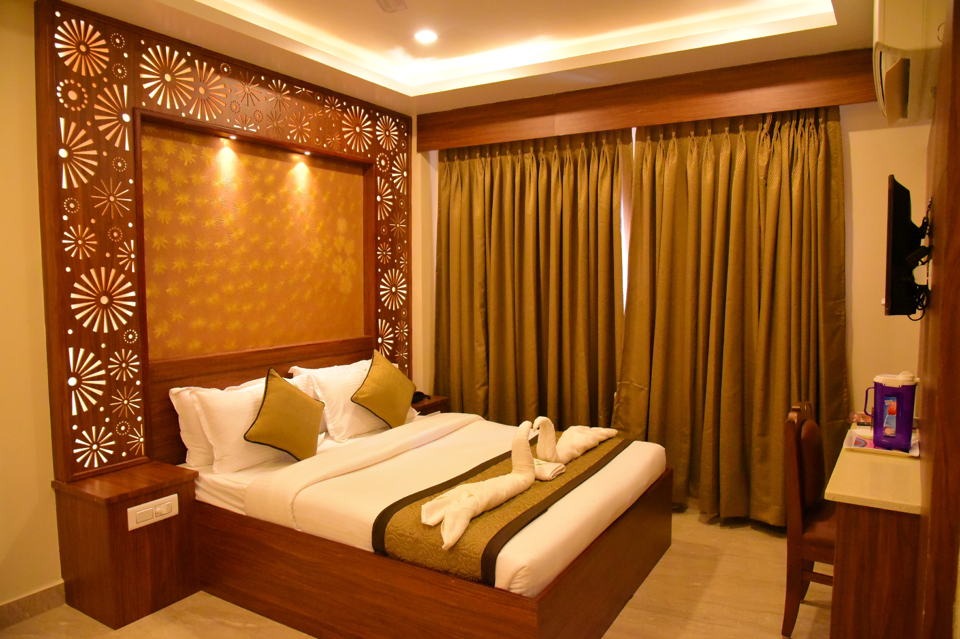 White Boutique  Hotel Room Type - Deluxe Room