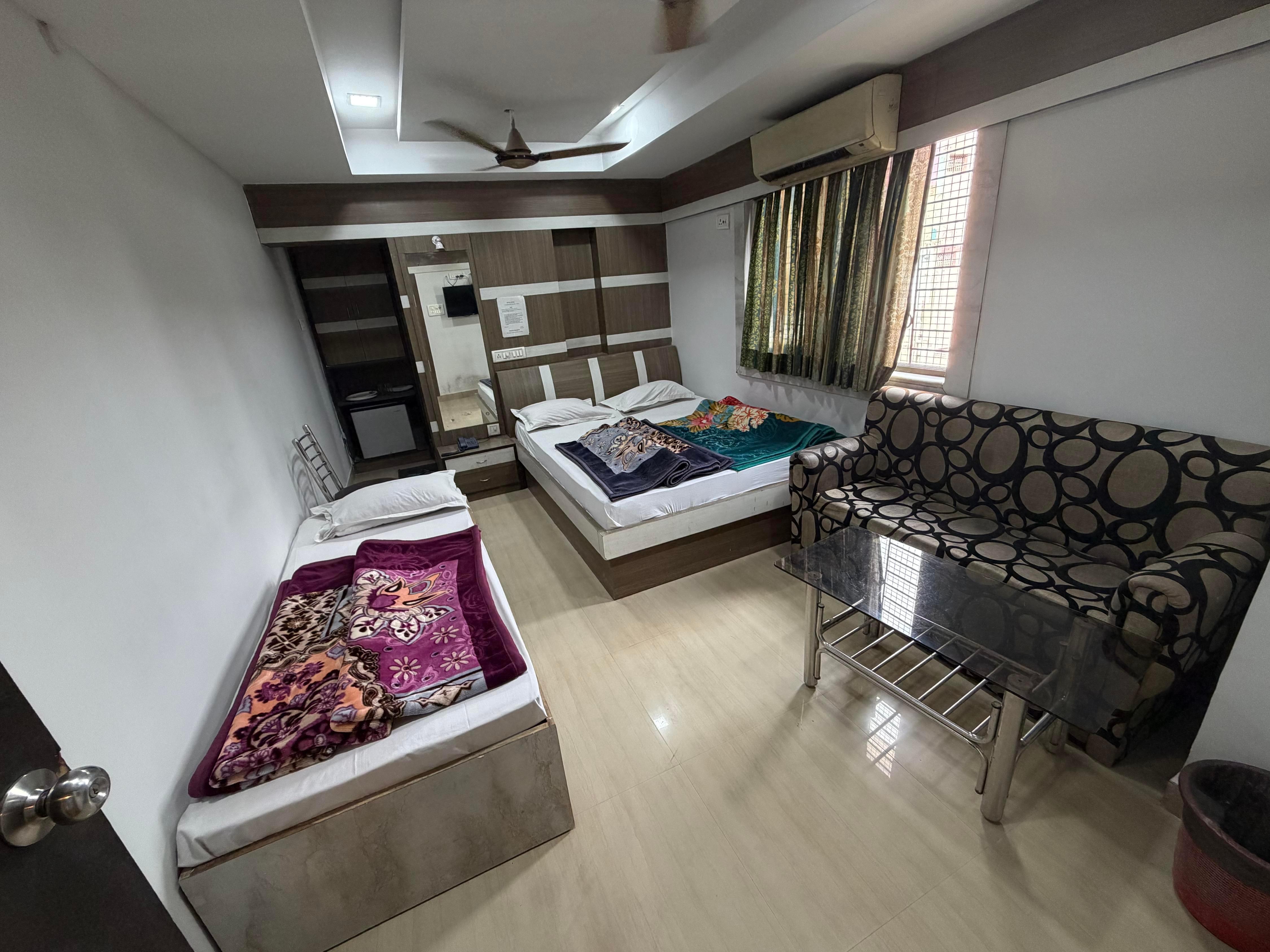 Hotel Afsha Room Type - Deluxe Room Hotel Afsha Room Type - Deluxe Room