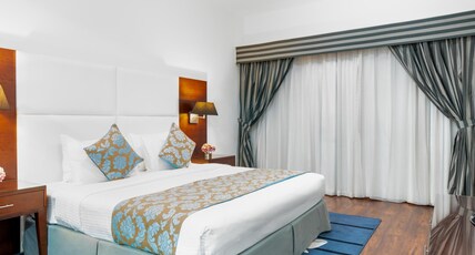 Golden Sands Hotel & Residences Room Type - Deluxe King Room