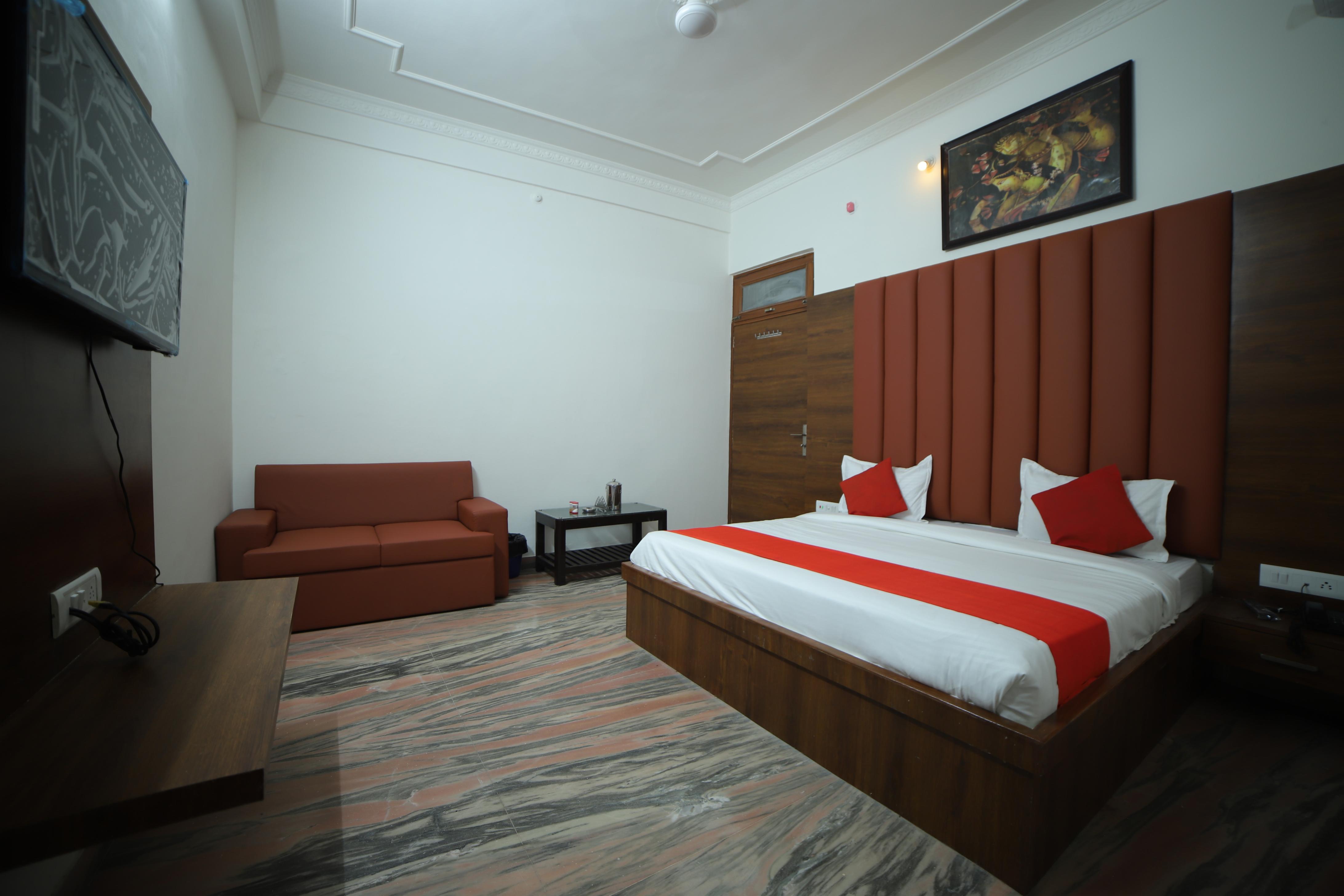 Hotel Chambal Plaza bar & Restaurant - Tap to explore photos
