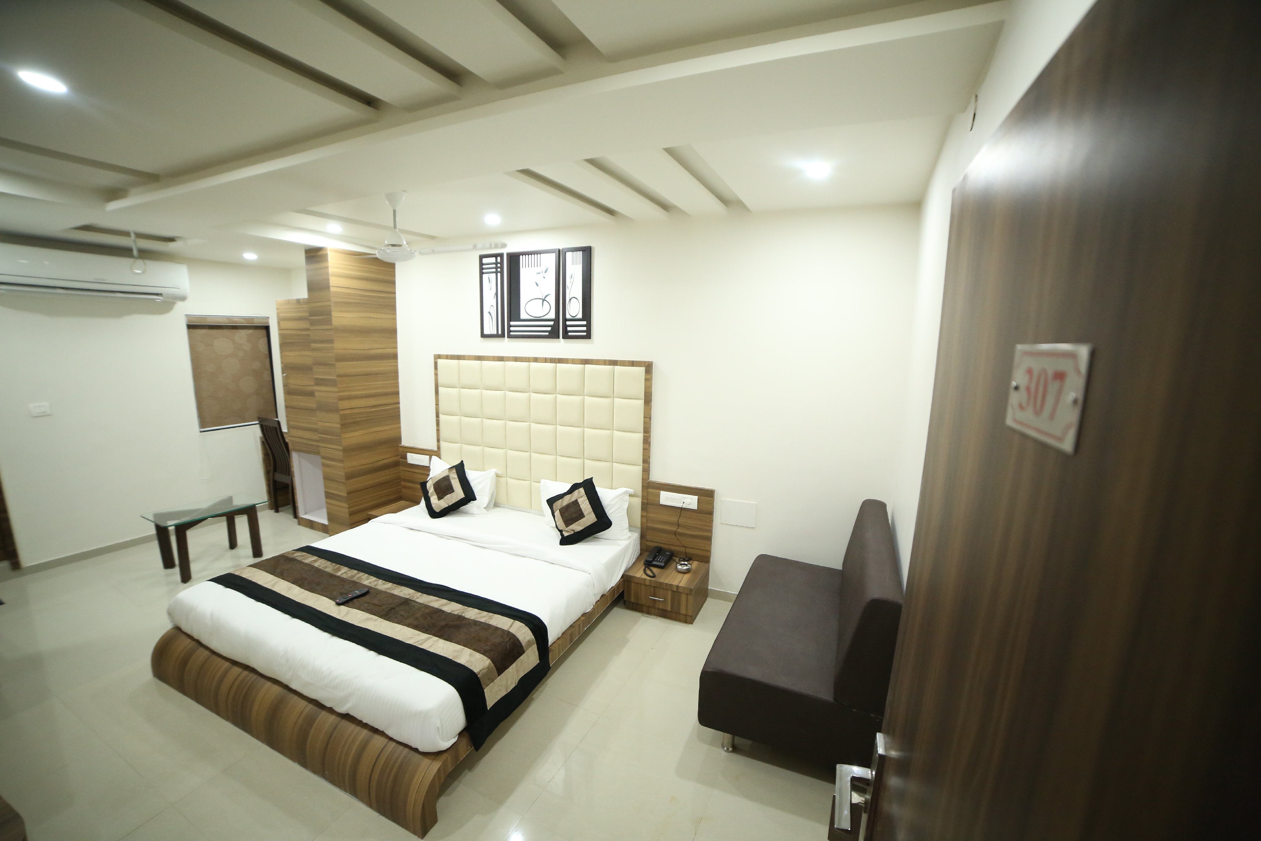 Hotel City Inn Room Type - Super Deluxe Hotel City Inn Room Type - Super Deluxe