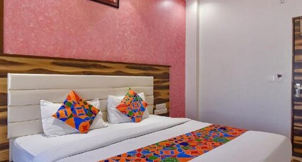 Wind palace hotel near pink city hawa mahal Room Type - Deluxe Room