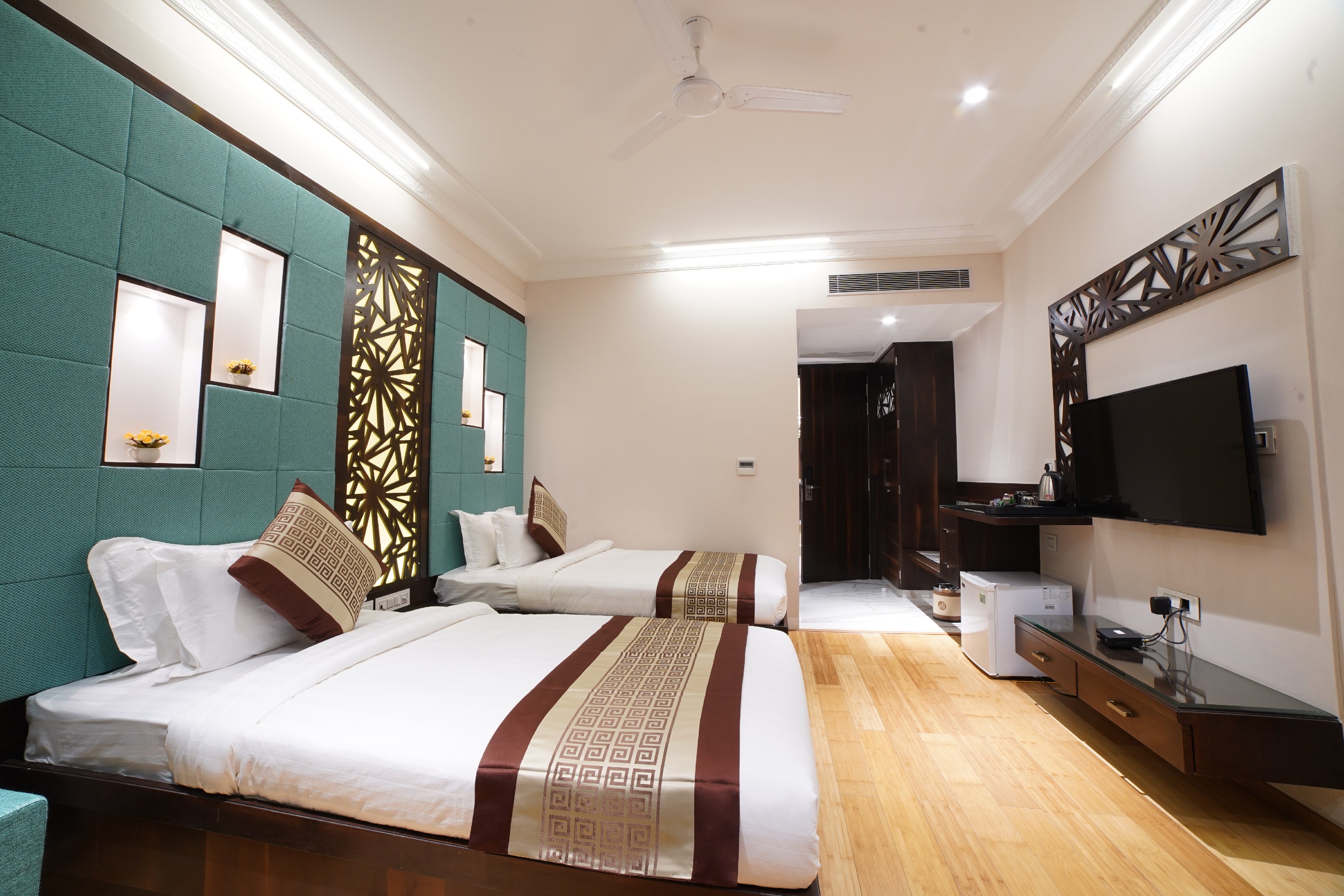 Hotel 18 Keys Room Type - Classic Room (Twin beds)