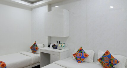 Hotel Om Stay Well Room Type - Deluxe Triple Bed Room Hotel Om Stay Well Room Type - Deluxe Triple Bed Room