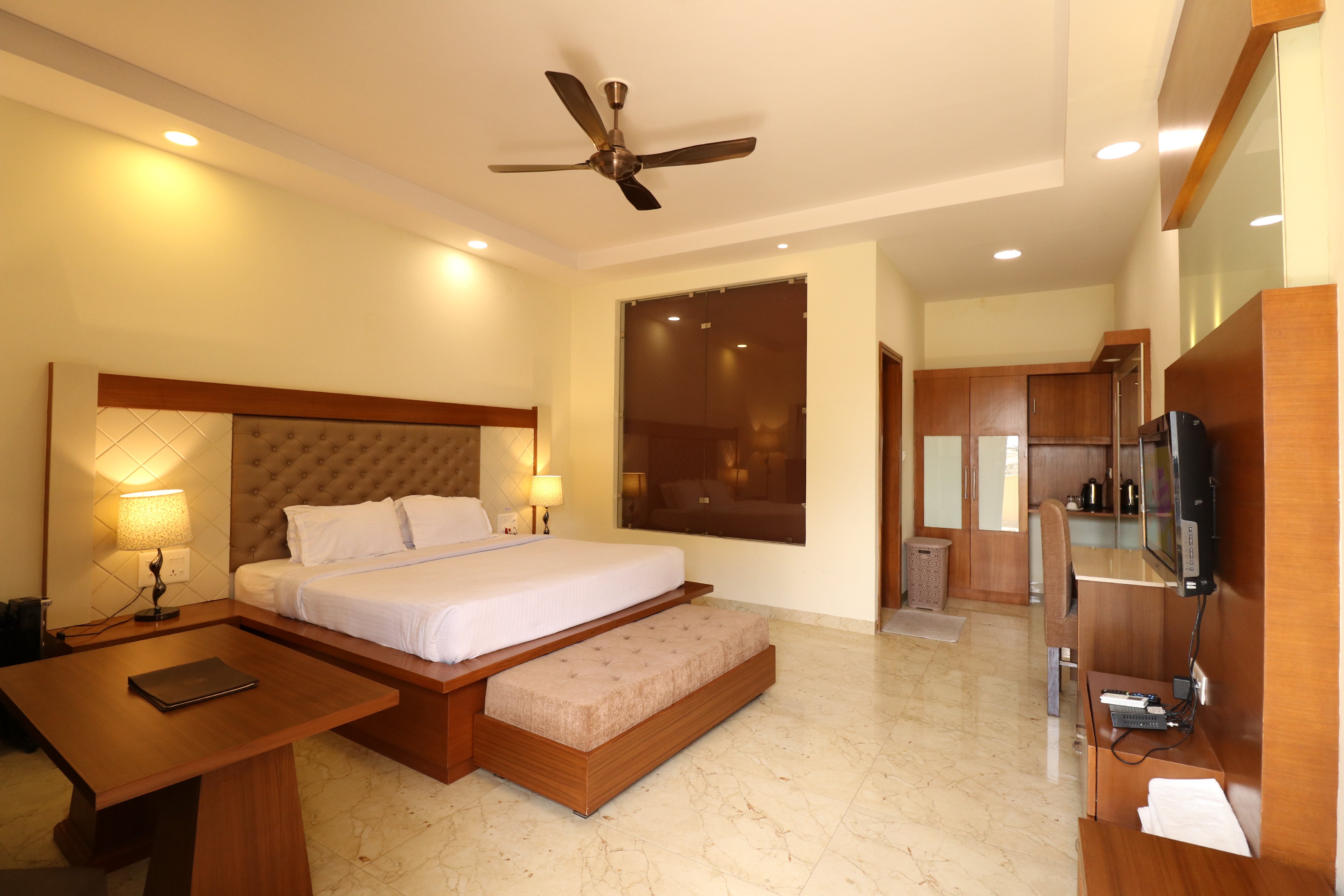 MOHAN`S COURTYARD Room Type - Luxury  (Garden view)