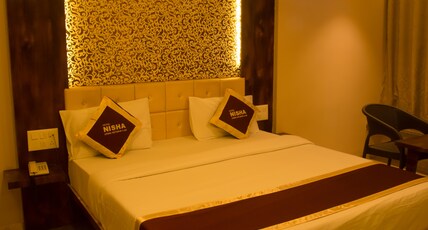 Hotel Nisha Room Type - Deluxe AC Room
