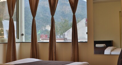 Shiv Shakti Hostel | Rooms & Dorms Room Type - Deluxe Double Room with View