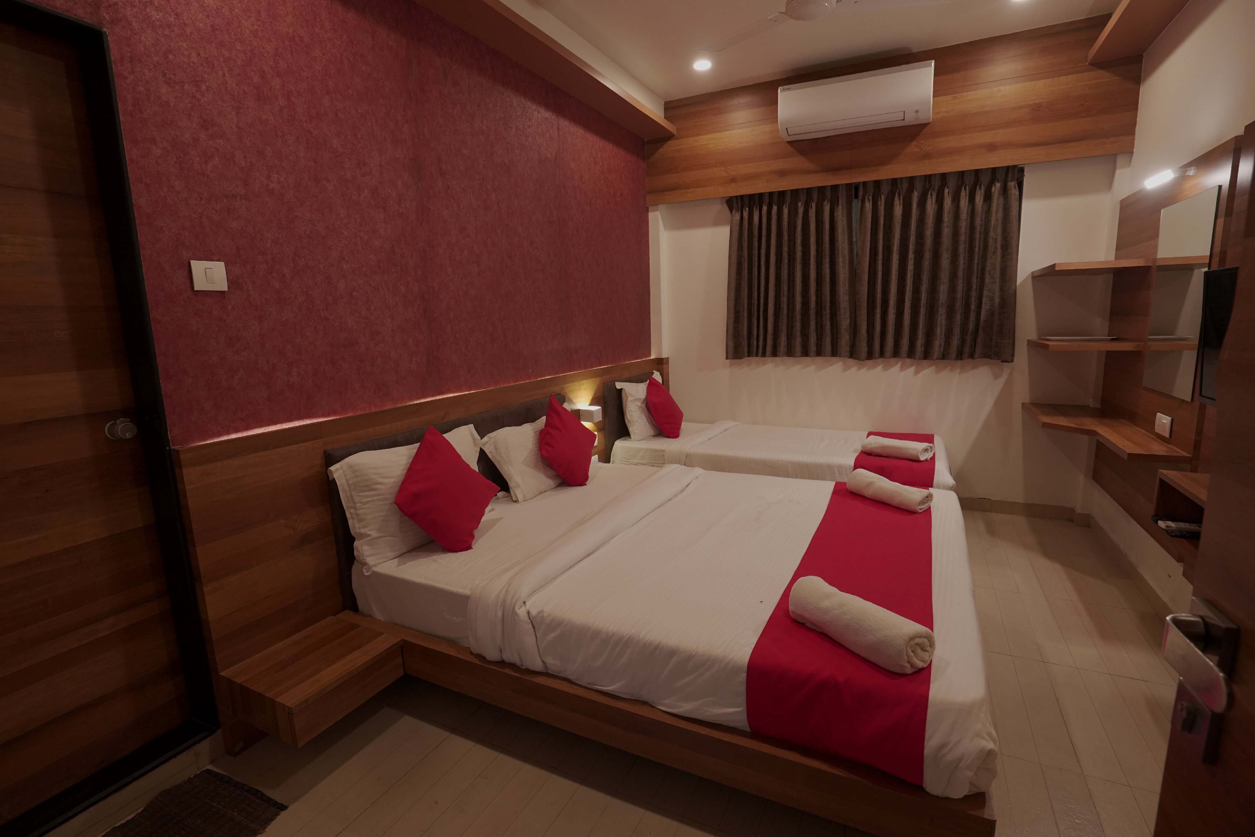 Hotel Swagat - Tap to explore photos