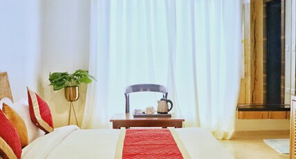 HOTEL TRIO MAX Room Type - MANSION ROOMS(FREE PICK UP AND DROP FROM RAILWAY STATION )