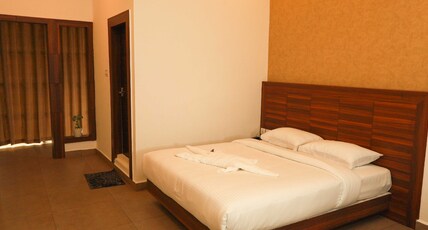 CloudBay hotel Room Type - Deluxe Room