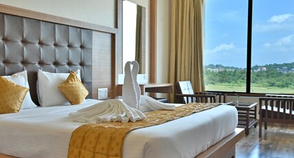 Laxmi Empire Hotel Room Type - Executive King Room